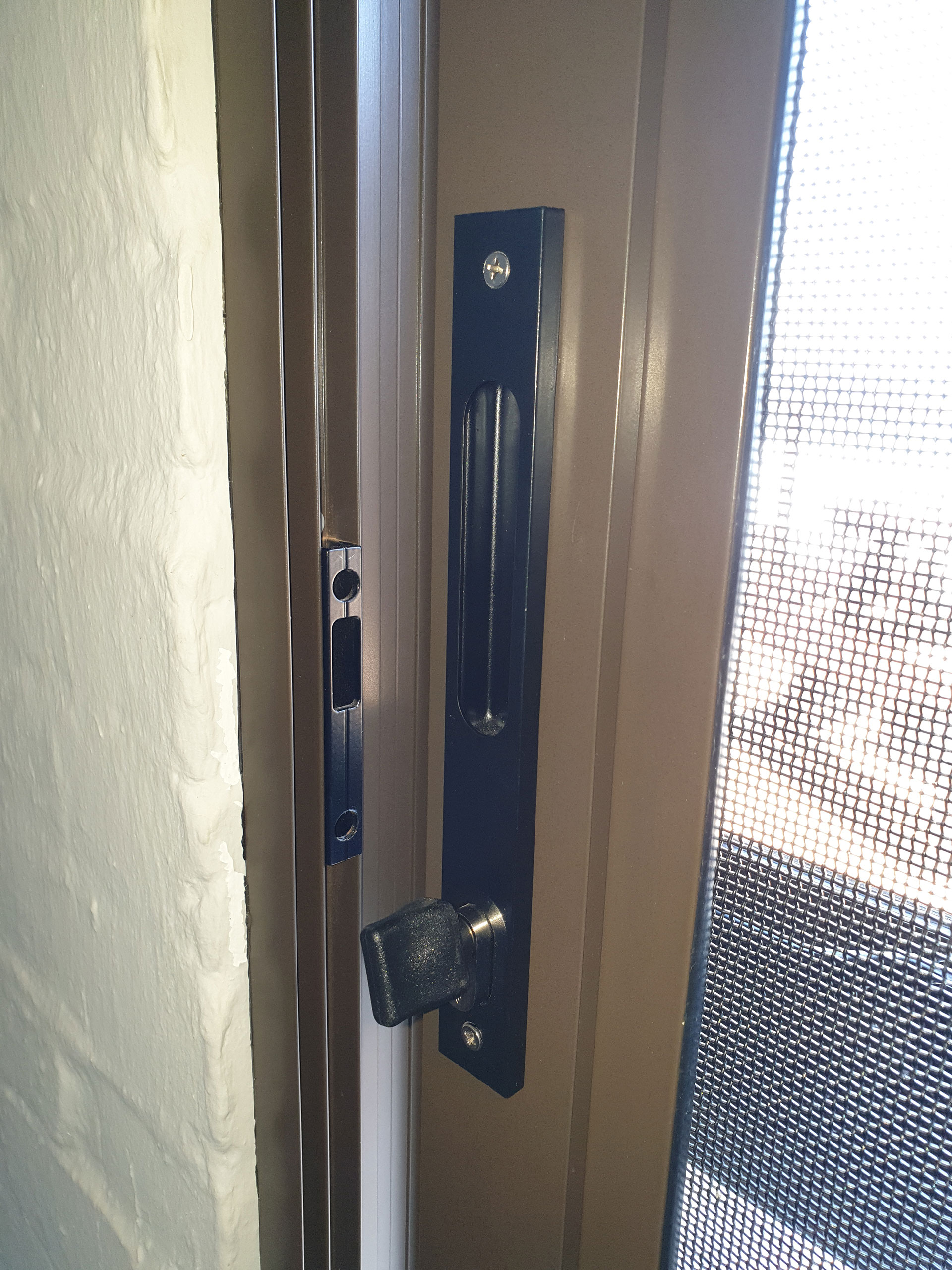 Security Screens - Image 4