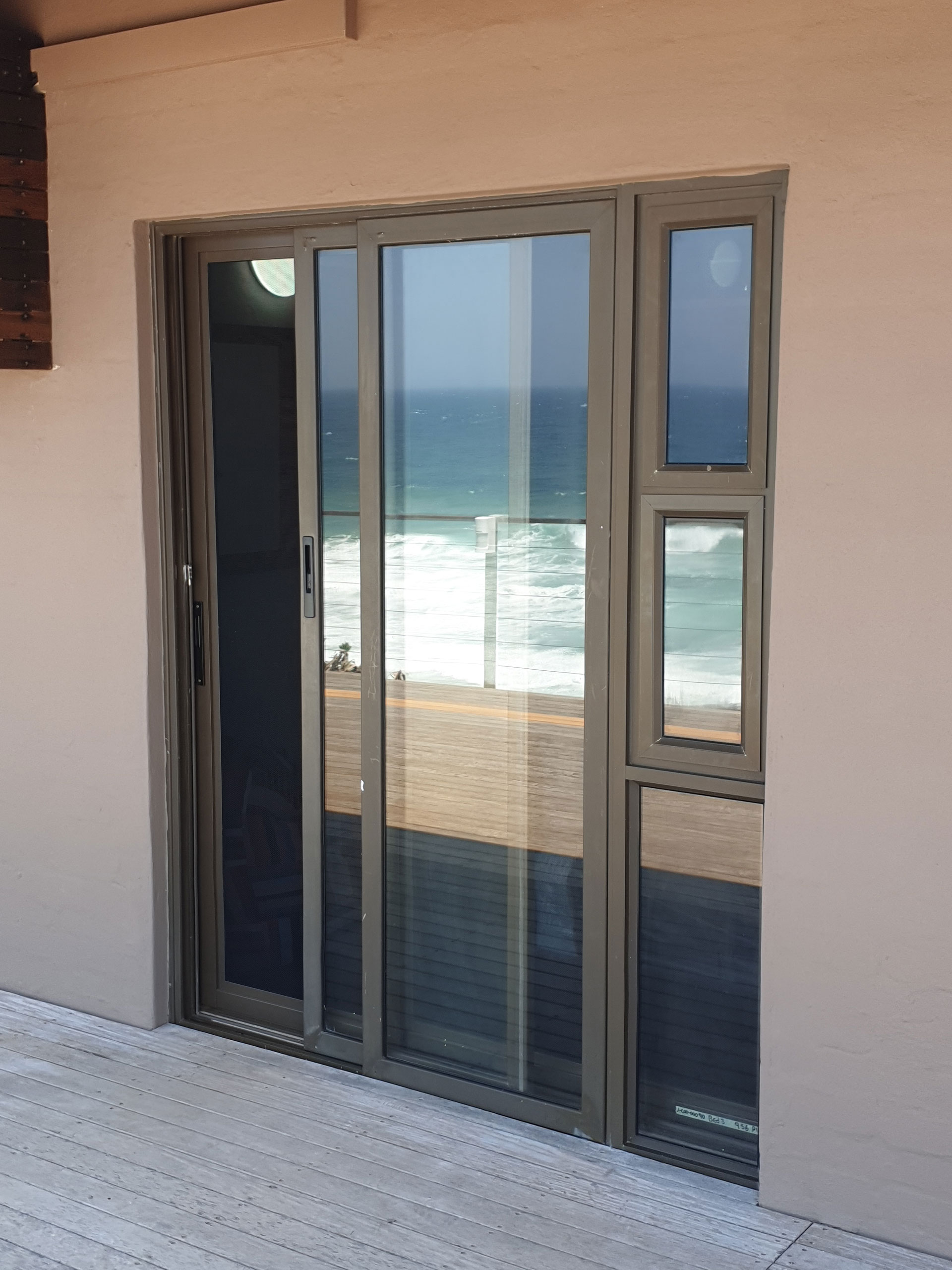 Security Screens - Image 6